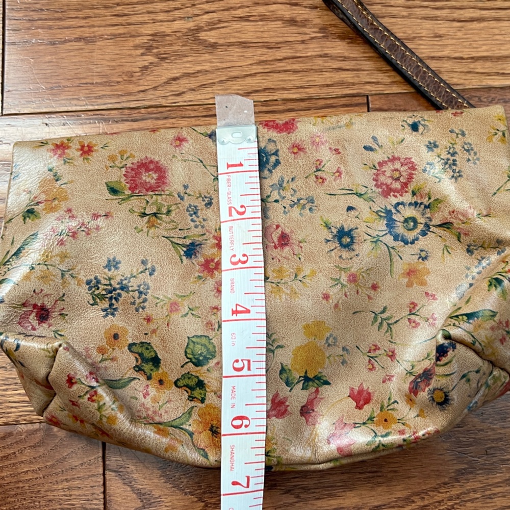 PATRICIA NASH Valerie PRAIRIE ROSE FLORAL Leather Foldover Wristlet Clutch - Picture 7 of 12